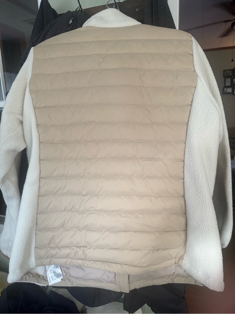 Columbia 590td Beige and Cream Quilted Puffer Jacket XL - Picture 3 of 4